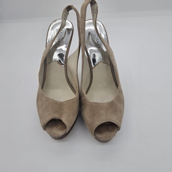 Michael Kors taupe Suede Peep Toe Slingback Stiletto Platform Heels Size 8.5M - Picture 10 of 13